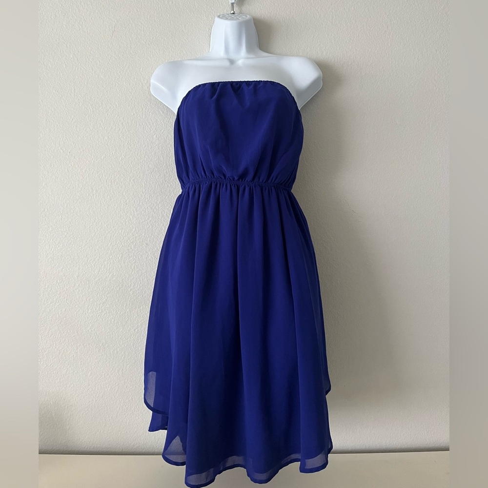 Strapless dress